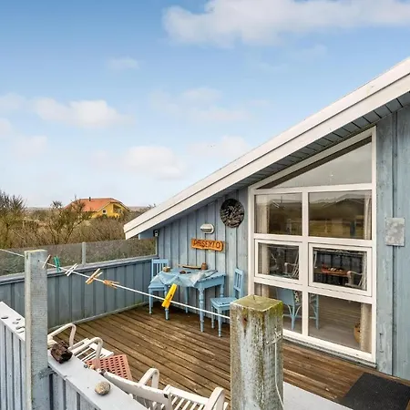 3 Bedroom Lovely In Holiday home *