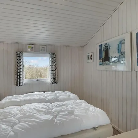 3 Bedroom Lovely In *