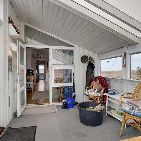 בית נופש 3 Bedroom Lovely In *