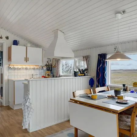 Holiday home 3 Bedroom Lovely In *